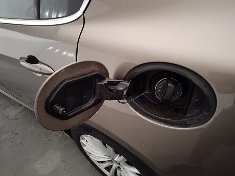 GuidiCar - ALFA ROMEO Giulia 2016 Giulia 2.2 t Super 180cv Usato